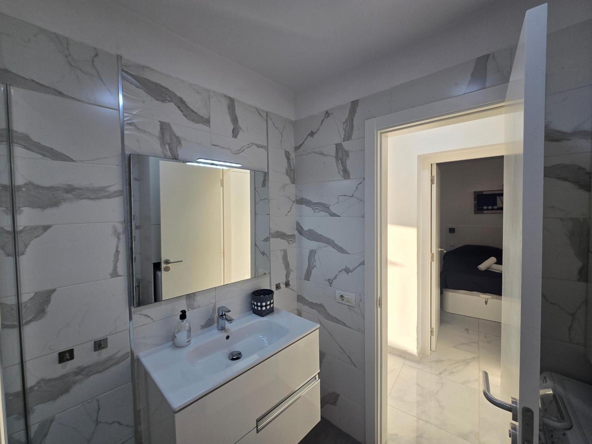 Aqua Sun Los Geranios By Helloapartments Costa Adeje  Exteriör bild