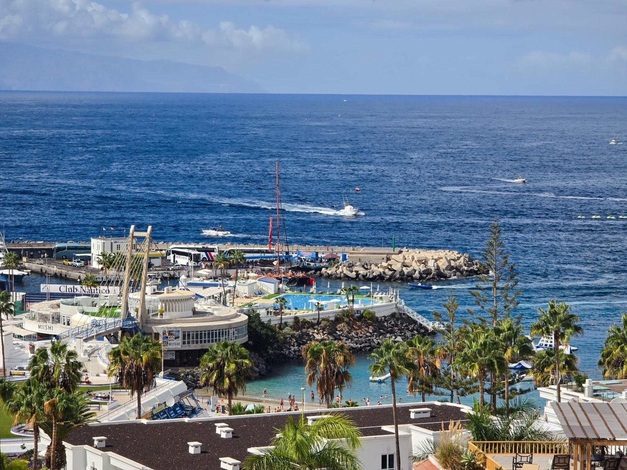 Aqua Sun Los Geranios By Helloapartments Costa Adeje  Exteriör bild